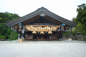 Kagura Hall at Izumo Taisha, Shimane Prefecture – Foto - Zangyo-Ninja