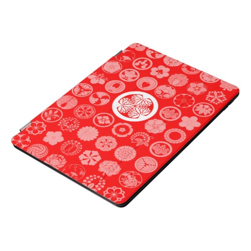 family_crests_flowers_and_plants_red_ipad_pro_cover family crests flowers and plants red ipad case