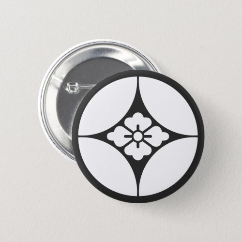 Family Crests Shippo inside Hanabishi Flowers pin button