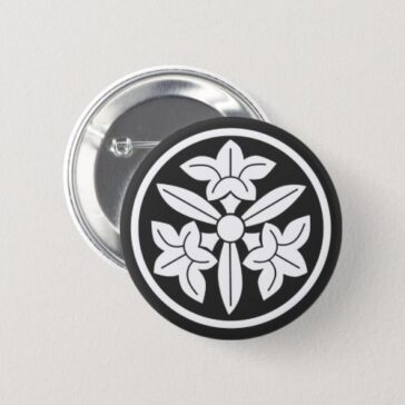 [Family Crests] Three Kikyo Flowers Round Pin Buttons