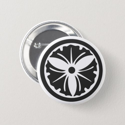 family_crests_plants_pinback_button-three-ginkgo-leaves A circle inside 3 ginkgo leaves for Kamon round button