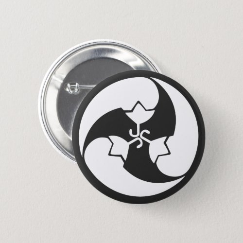 family_crests_plants_pinback_button-tomoe-designed-hot-chillis Tomoe designed chilis peppers for Kamon Round Button